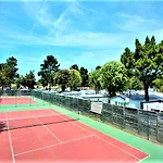 Mobile - Sleeps 6 - Parking - Family Pools Feriehus Saint-Jean-de-Monts