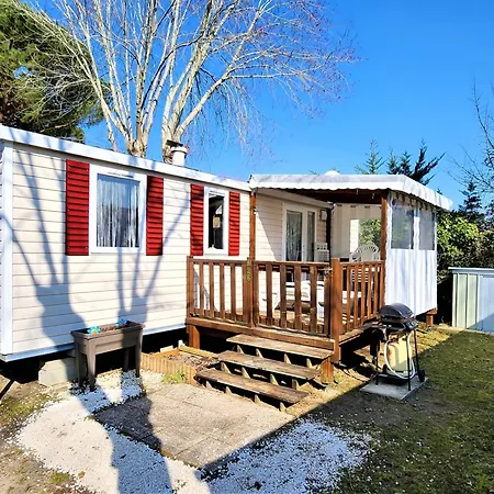 Mobile - Sleeps 6 - Parking - Family Pools