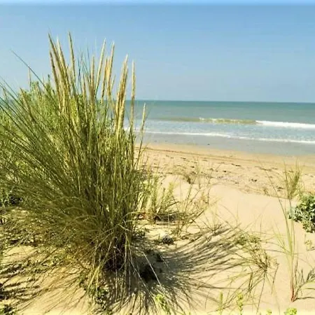 Mobile - Sleeps 6 - Parking - Family Pools Vakantiehuis